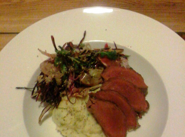 Rehrcken_polenta_kohl_fenchel_