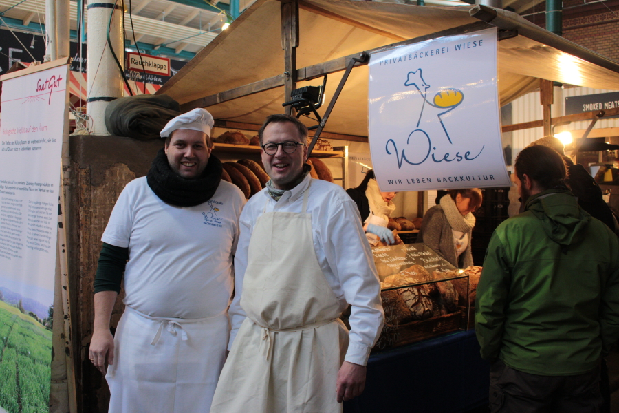 Brot backen für den guten Zweck
